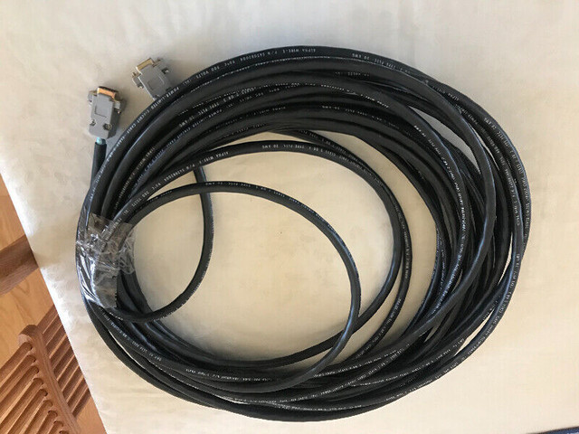 Câble DB 9 M/F 60 pieds 100$ dans Câbles et connecteurs  à Laval/Rive Nord - Image 2