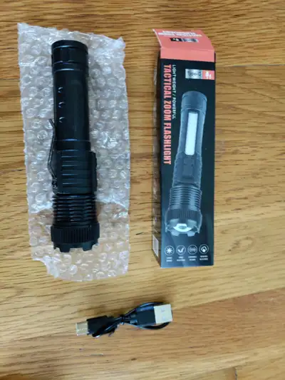 New Light Weight/Powerful Tactical Zoom Flashlight for sale., View more