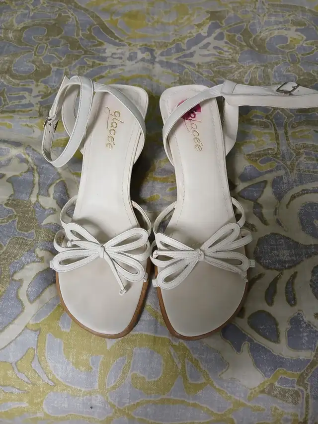 Glacee Womens White Sandals in Women's - Shoes in Windsor Region - Image 3