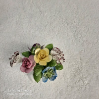 Vintage Royal Doulton porcelain Cut Flowers in Log, England