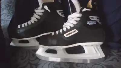 Bauer Charger ice skates, men's size 8, View more