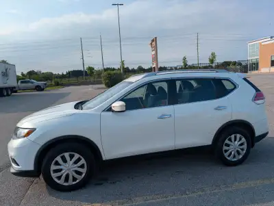 Excellent driving condition, some scratched on driver side passenger door, 4 months old battery, 4x...