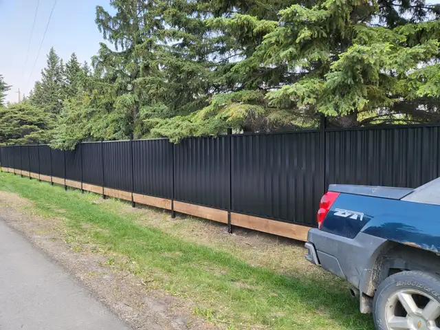 Edmonton Fence in Fence, Deck, Railing & Siding in Edmonton - Image 3