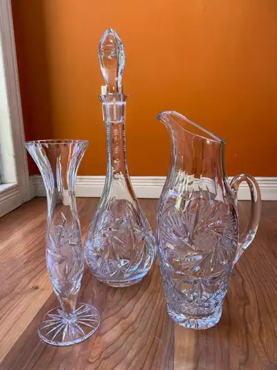 Set of 3 vintage Pinwheel Crystal  stemware, View more