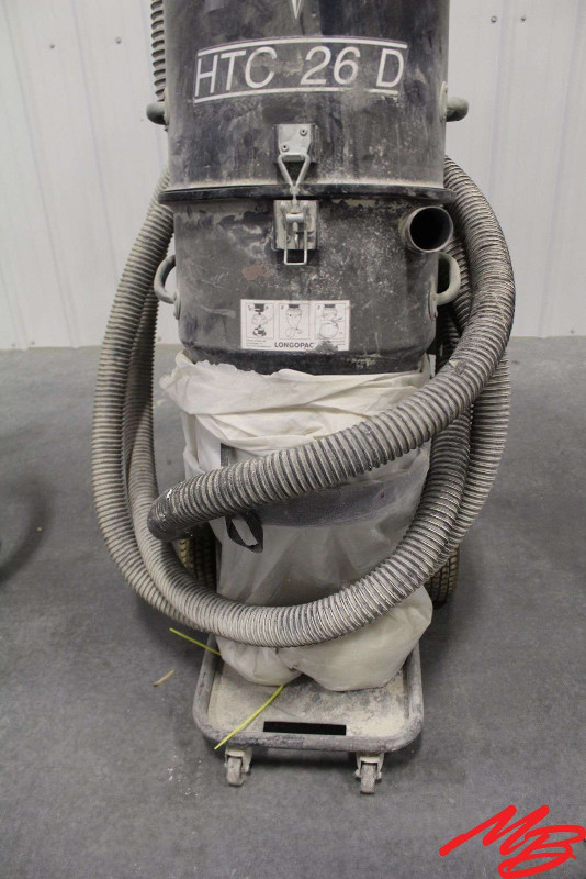 HTC  420  concrete grinder and vacuum  for sale in Power Tools in Woodstock - Image 2