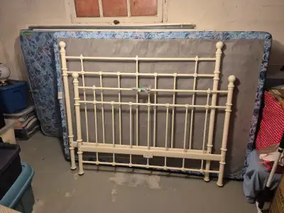 Double bed, View more