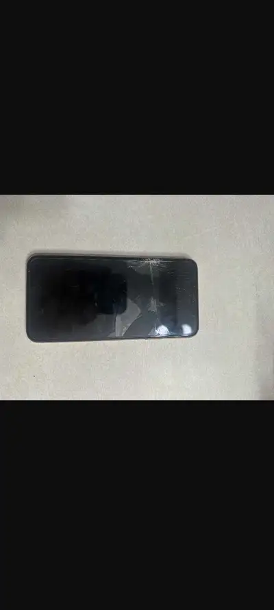 Screen broken but works fine. Battery good in great working shape other than screen. With three case...