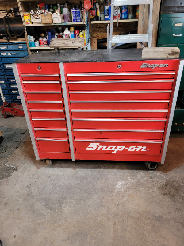 Coffre d`outils Snap On 50x20x45H in Tool Storage & Benches in Gatineau