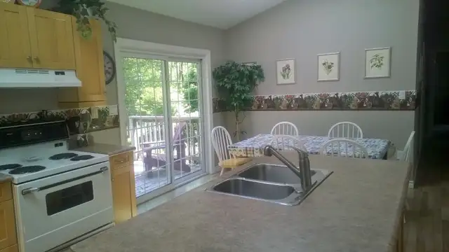 Lake Huron  cottage on sandy beach 16 km n of Goderich in Ontario in Canada - Image 11