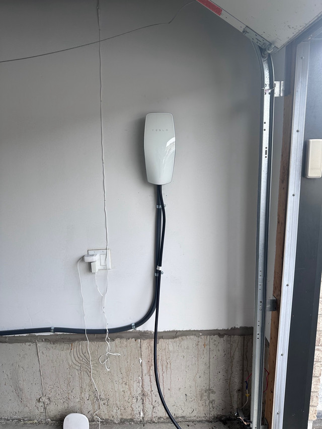 Tesla Wall charger Installation in Electrical in Mississauga / Peel Region - Image 2