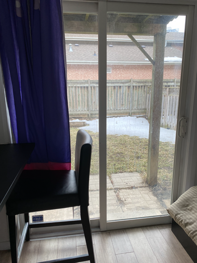 Highway 7/ Weston Intersection at Woodbridge, Vaughan. 2 rooms are available in the upper level. Sin...