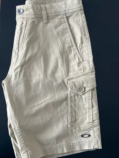Bermuda Oakley homme, View more