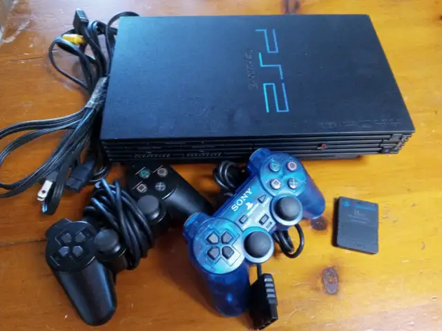 PlayStation 2 in Older Generation in Owen Sound - Image 4