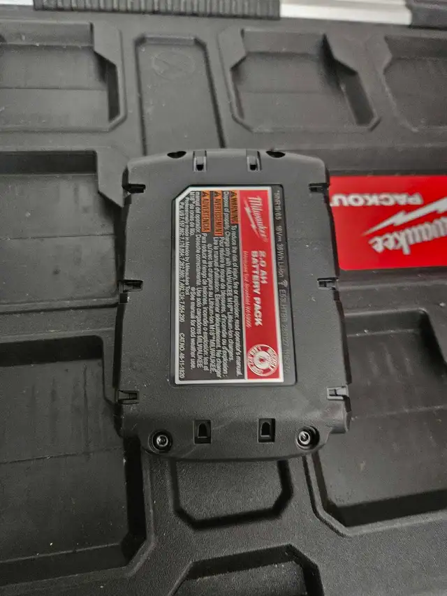 Brand new Milwaukee M18 Fuel 1/4" Hex Impact Driver with Battery in Power Tools in Ottawa - Image 7