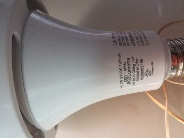 Philips 14.5w BR40 Endura LED Dimmable Bulb in Other in City of Toronto - Image 2