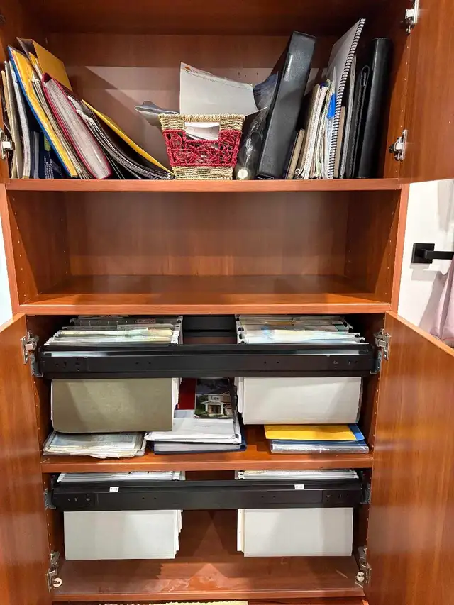 Home office filing cabinet in Bookcases & Shelving Units in Mississauga / Peel Region - Image 4