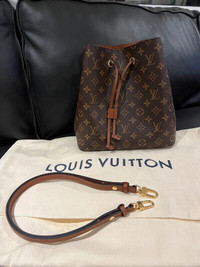 Louis Vuitton Bag in Toronto (GTA), Ontario - Kijiji™