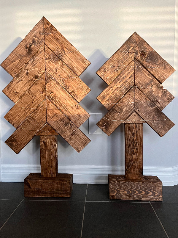 Decorative wooden Christmas trees with lights, set of 2 in Holiday, Event & Seasonal in London