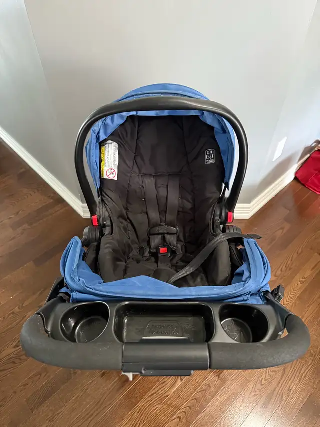 Graco Stroller & Car Seat in Strollers, Carriers & Car Seats in Markham / York Region - Image 8