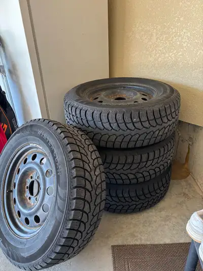 18 inch Tires and rims for f150 great condition.