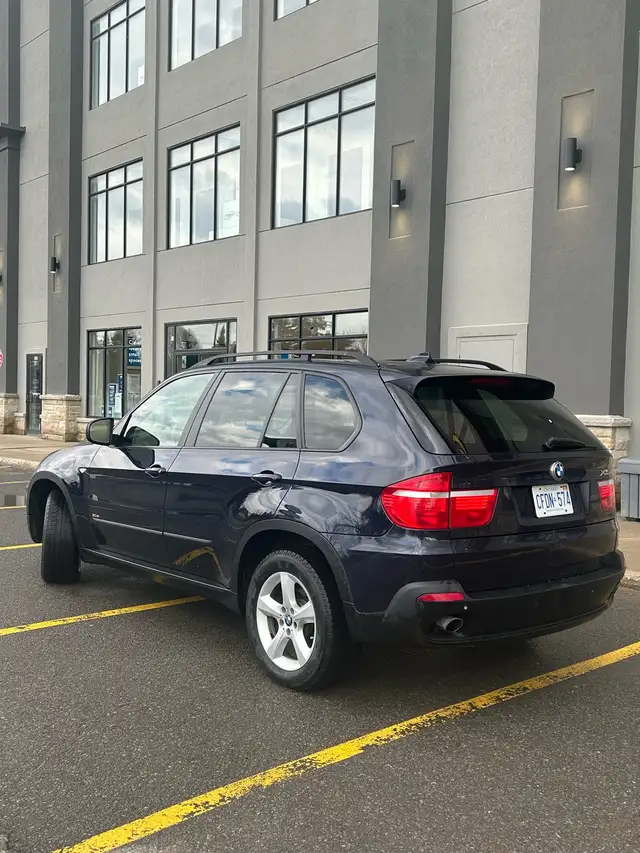2008 BMW X5 3.0si in Cars & Trucks in Ottawa - Image 4
