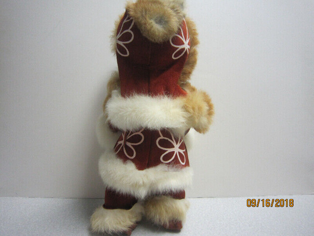 INDIGENOUS / NATIVE DOLL in Arts & Collectibles in Calgary - Image 2