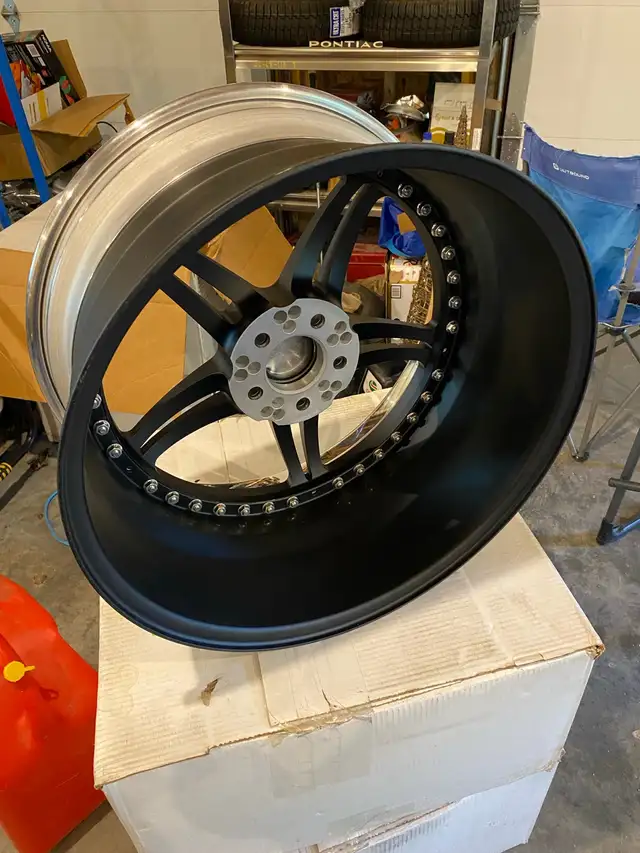 Forged wheels for challenger556564795674470404