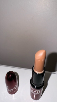 MAC Aaliyah lipstick