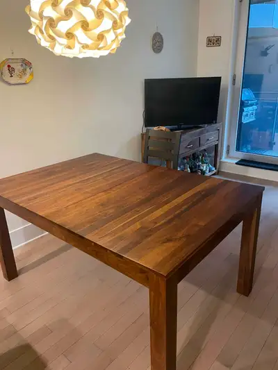 Table de noyer à vendre/ solids walnut table for sale, View more