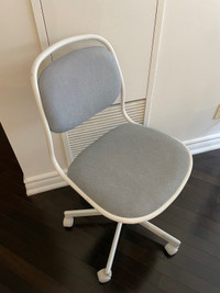 IKEA ÖRFJÄLL Swivel Chair