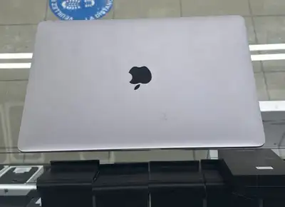 Apple 13” MacBook Pro 2020 Touch Bar 16gb 512GB SSD, View more