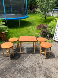 5 tables gigognes teck danois Poul Hundevad 1960 restaurées