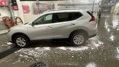 2016 Nissan Rogue AWD – Heated Seats | Panoramic Roof Selling a 2016 Nissan Rogue AWD in excellent r...