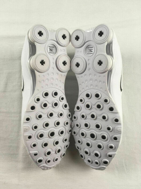 Nike Shox Brand New Size 14 White/White dans Chaussures pour hommes  à Ville de Montréal - Image 4