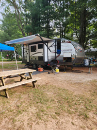 26' Forest River Cherokee Trailer (2015) with NEW AC Unit