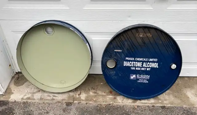 Free tops of 55 gal drums in Free Stuff in Ottawa - Image 2