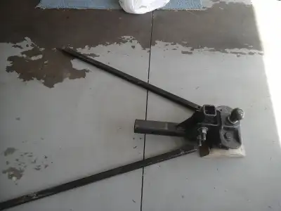 3,500 lb Equalizer Hitch with 2 inch ball. All fittings included.