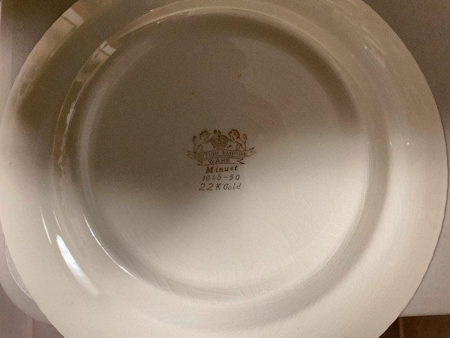 Antique set de vaisselle dans Art et objets de collection  à Drummondville - Image 2