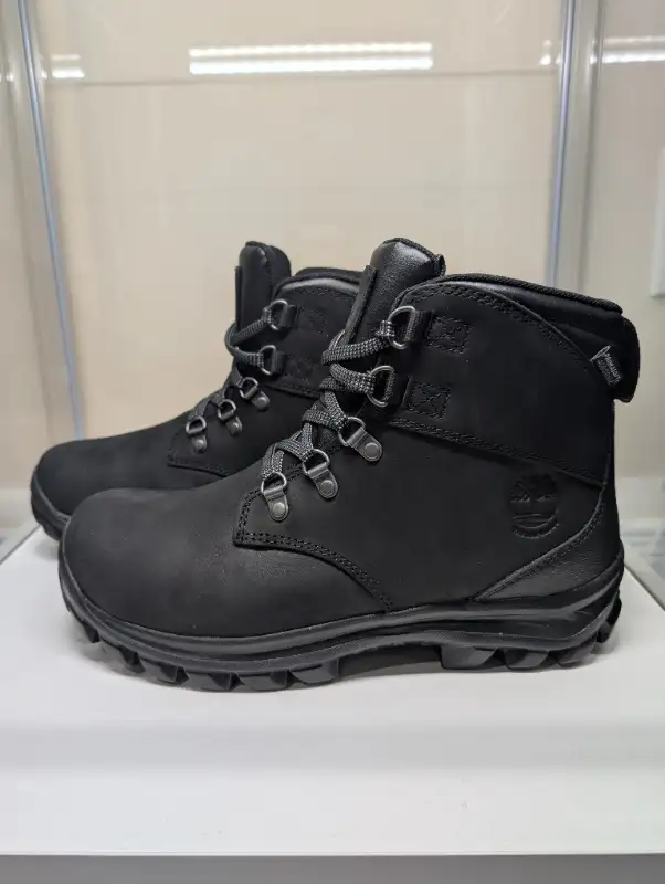 Timberland Chillberg Mid Lace Waterproof boots in Men's Shoes in City of Toronto - Image 3