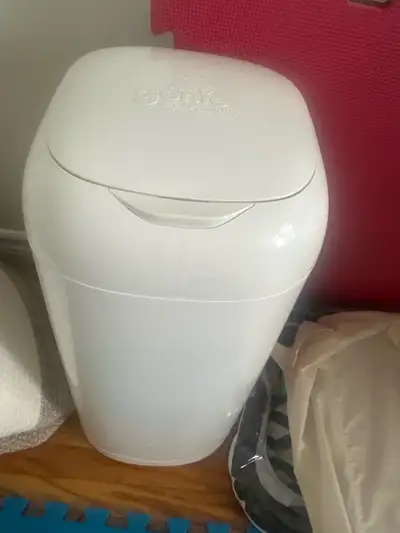 Playtex baby diaper genie expressions