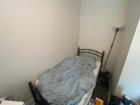 JUNE 1ST ROOM FOR RENT AVAILABLE AT DUNDAS STATION,
