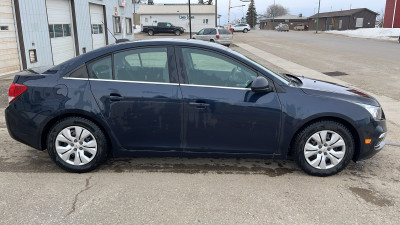 2016 Chevy Cruze LT turbo