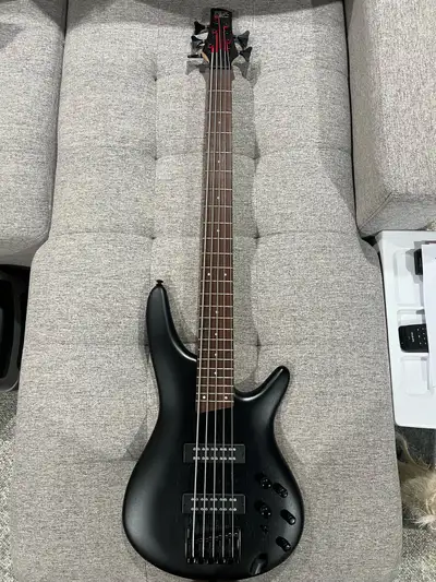 Ibanez SR305EB 5-String bass guitar , View more