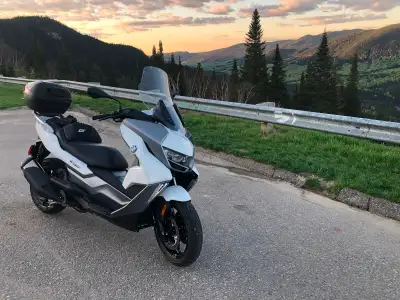 Moto Ma perte votre gain, occasion réel, moto très bien entretenu et en excellente condition, tune u...