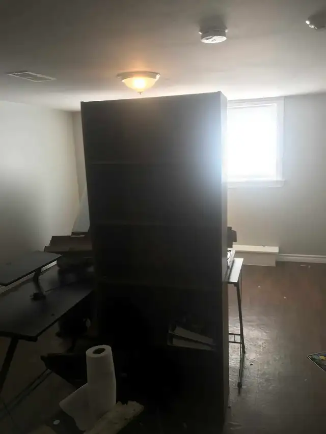 bookshelf in Bookcases & Shelving Units in Oshawa / Durham Region - Image 3