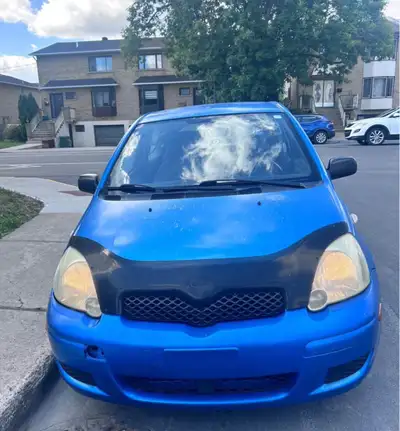 Toyota echo 2005 Boite manuelle Tres economique pour la livraison