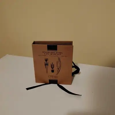 Giftcraft Cheers 3 Piece Wine Kit, View more