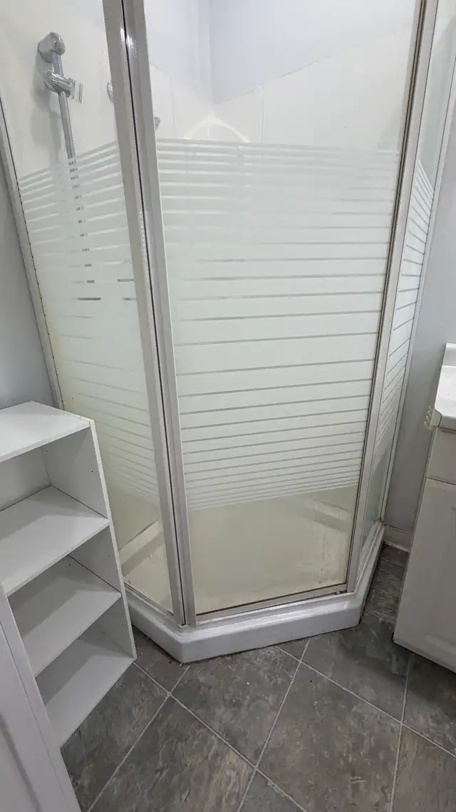 Bachelor Suite / Studio for Rent $1,250 in Long Term Rentals in Barrie - Image 8