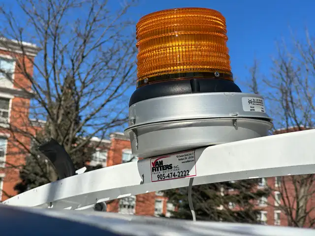 Aluminum Van Ladder Rack to fit GMC Savana in ATV Parts, Trailers & Accessories in City of Toronto - Image 8