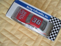 1991 Revell #36 Dirt Devil Pontiac Kenny Wallace Limited Edition
